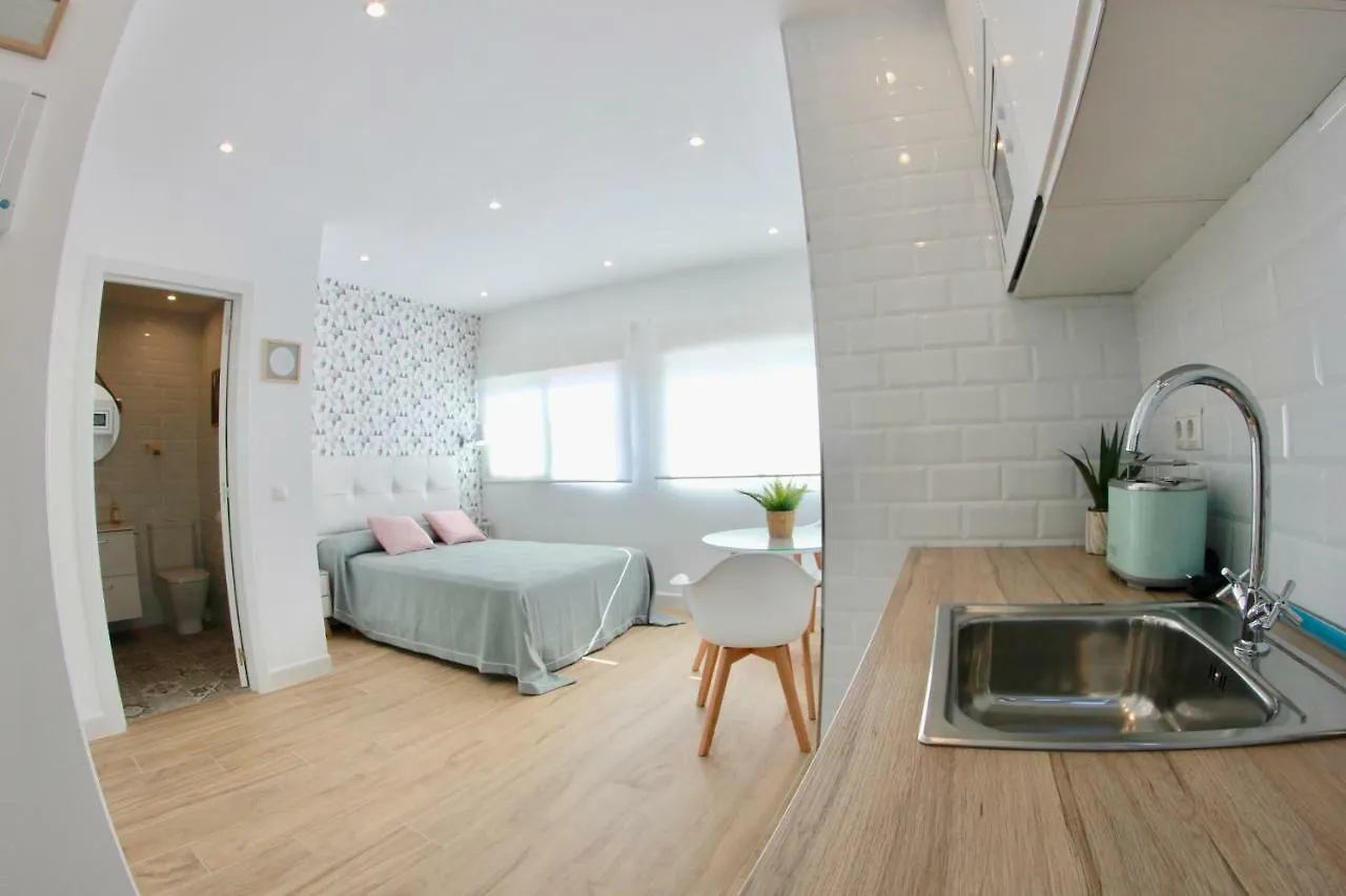 25m² Studio-Apartment, 1 eigene Torremolinos 0*,  Spanien