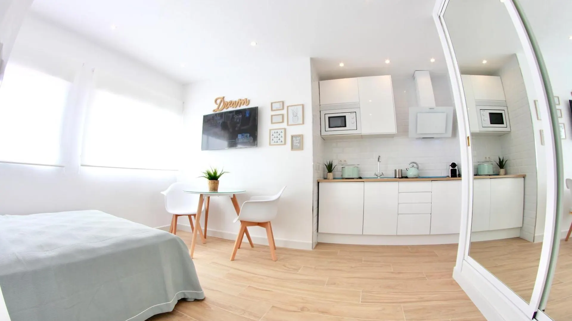 Apartamento New Central Studio Torremolinos